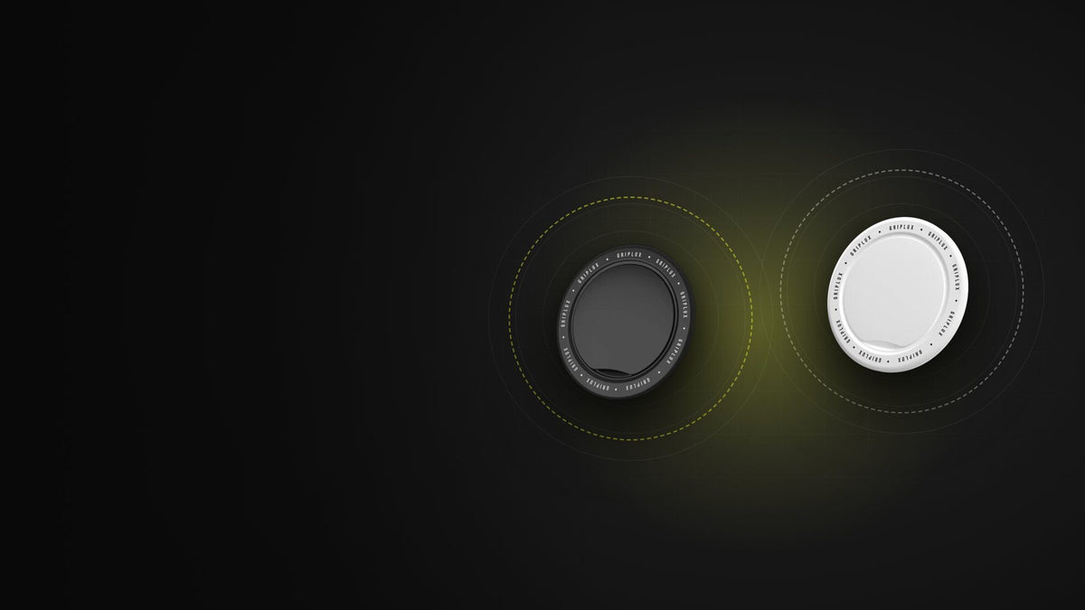 Qi2 vs MagSafe: What's Actually Different in 2026 (Qi2.2, 25W and Which to Buy)