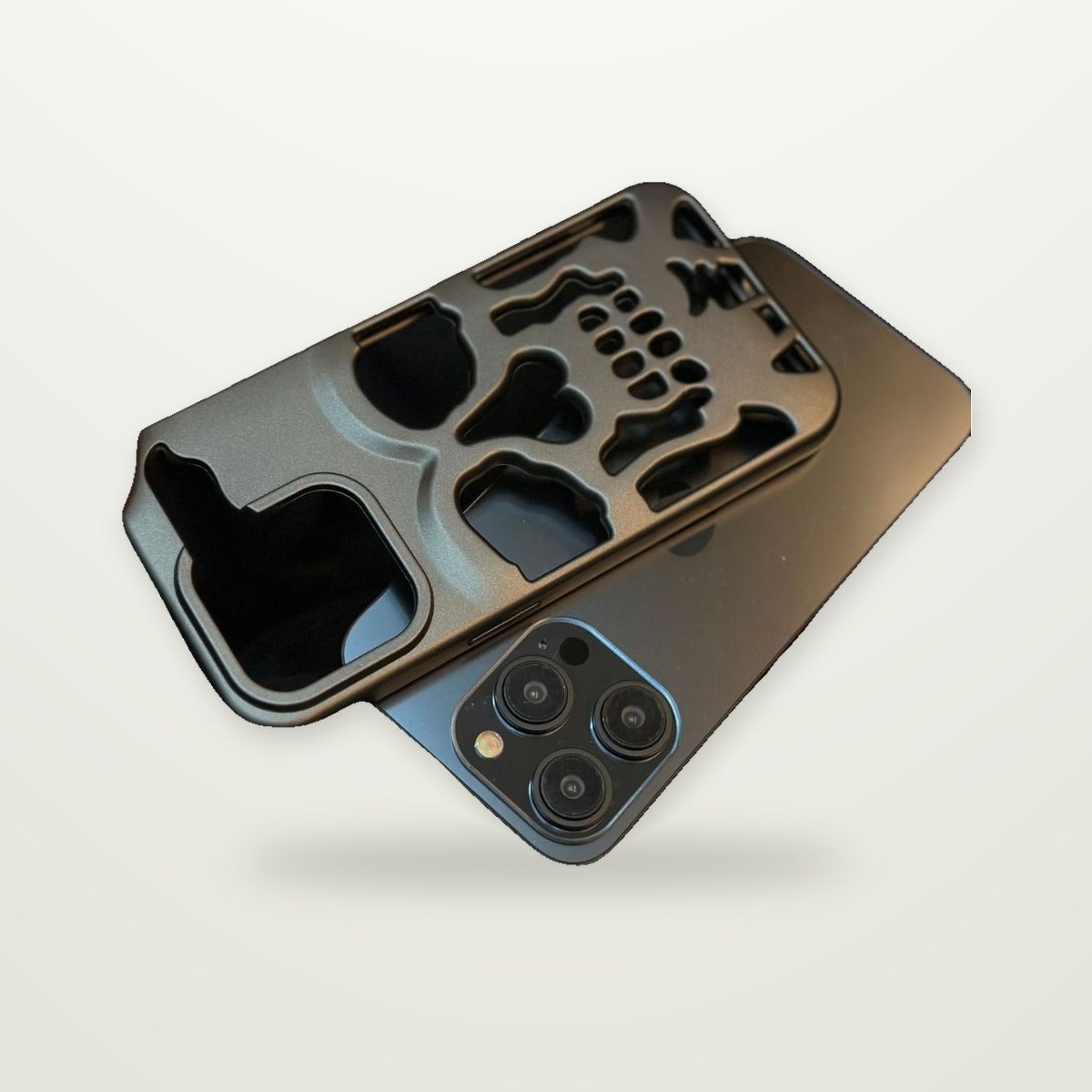 Skull Vent Matte Silicone Case for iPhone 17 Series