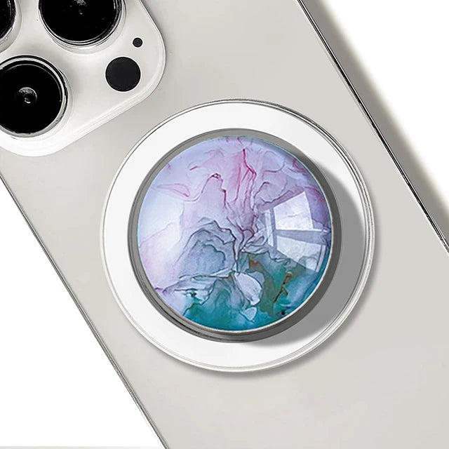 Magnetic expanding phone grip, main view