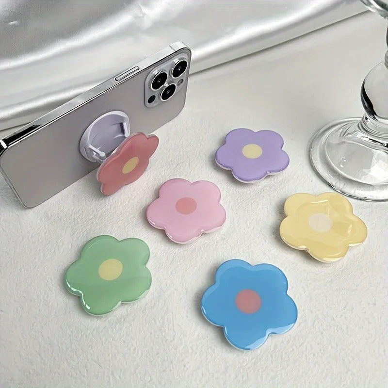 Clear flower expandable phone grip and stand, view 3