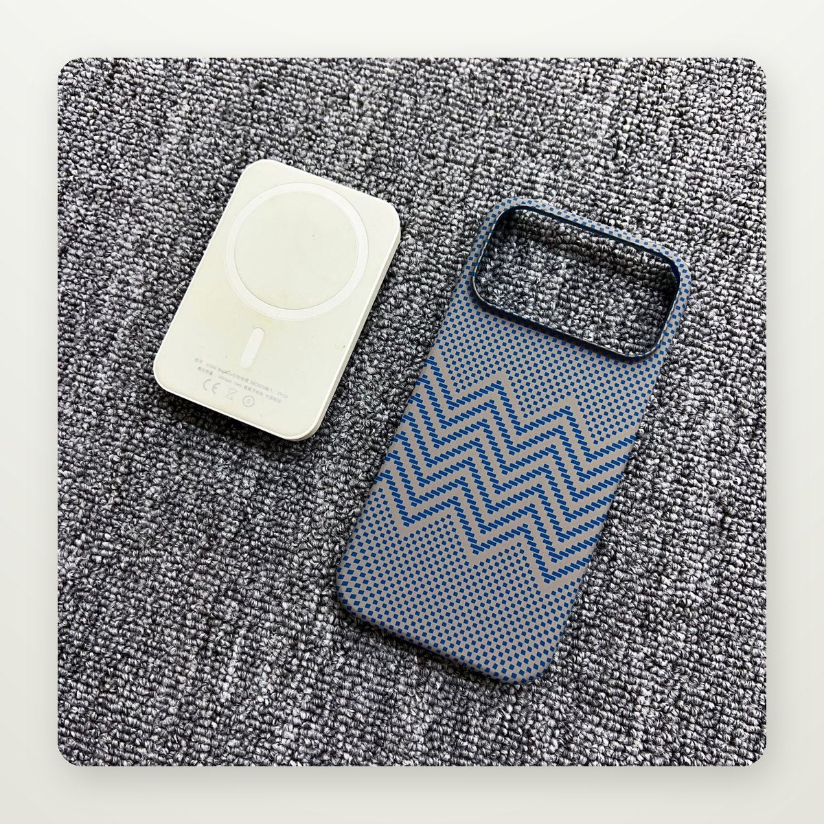 Gradient Carbon MagSafe Case for iPhone 17 & Air