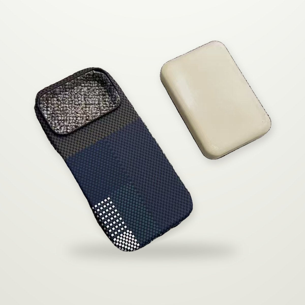 Aramid-Pattern Magnetic Case for iPhone 16–17