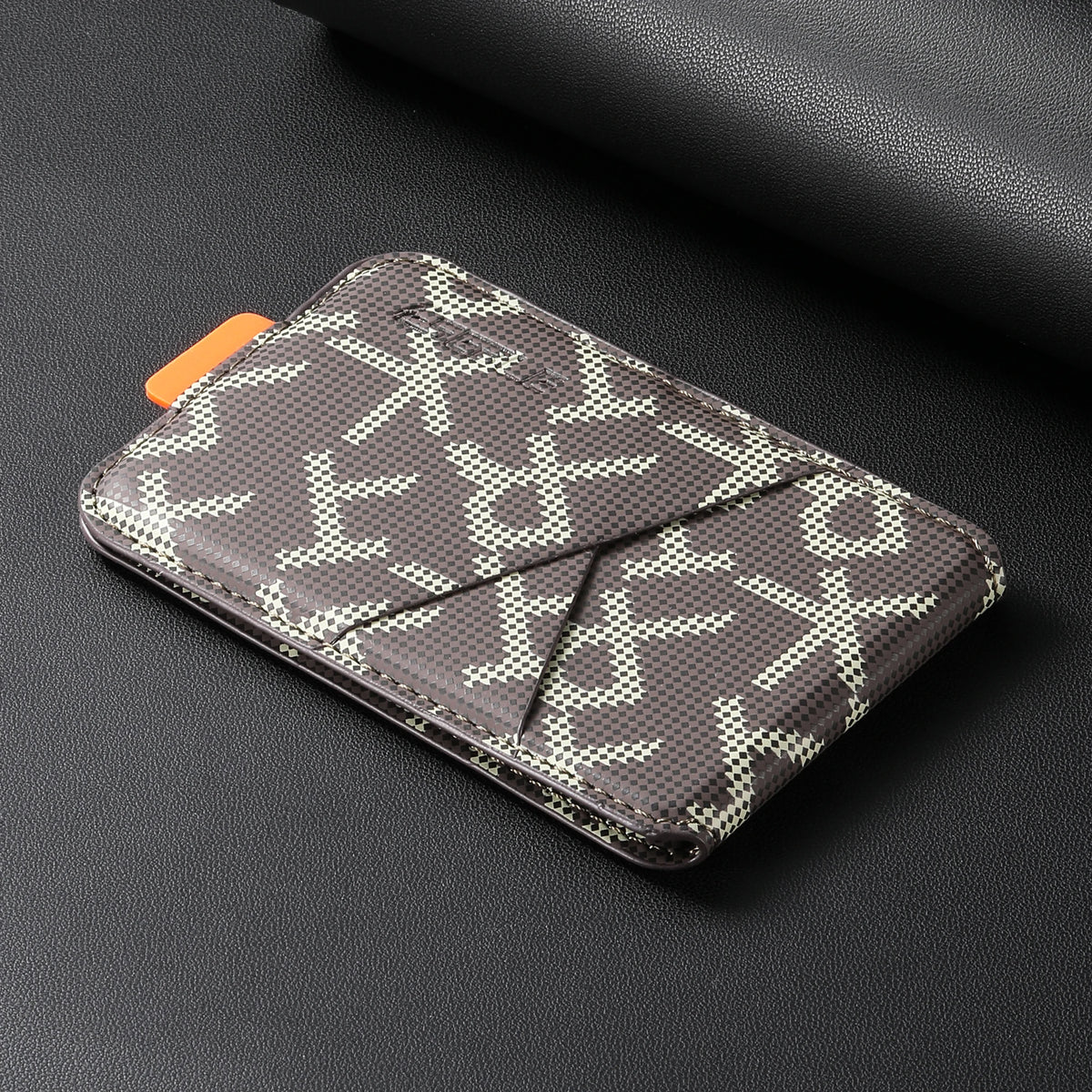 Leather MagSafe card wallet, champagne