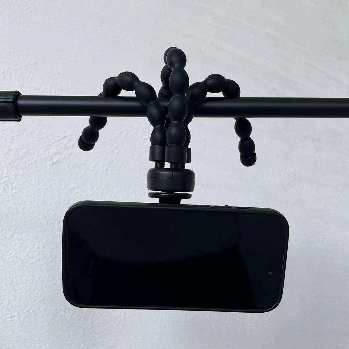 Magnetic octopus mini tripod, view 5