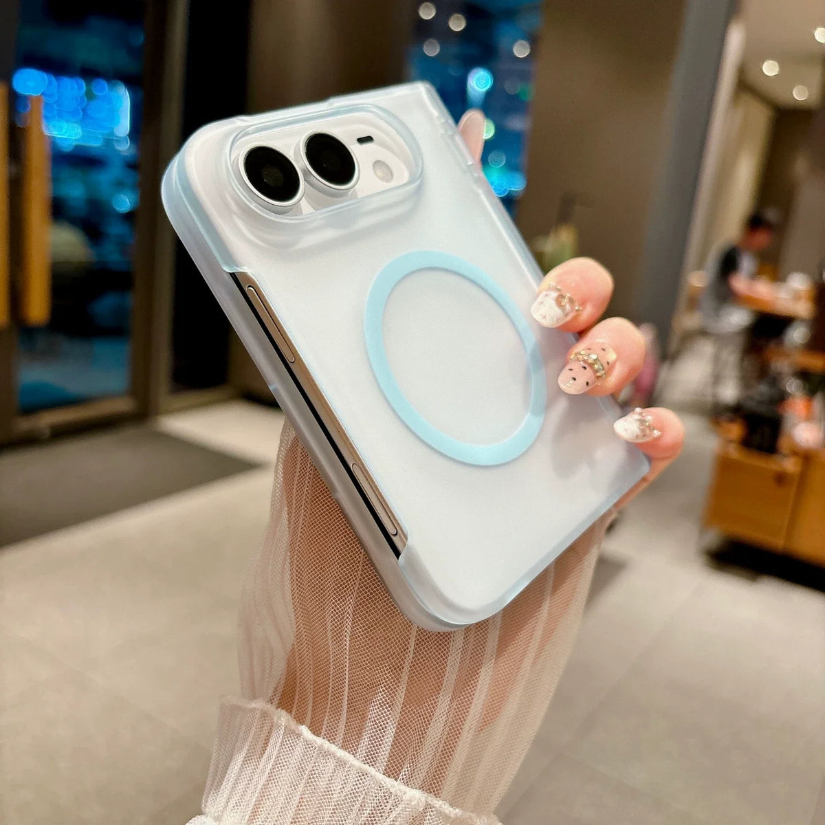 Frosted shell on iPhone Duo showing the slim profile at the hinge