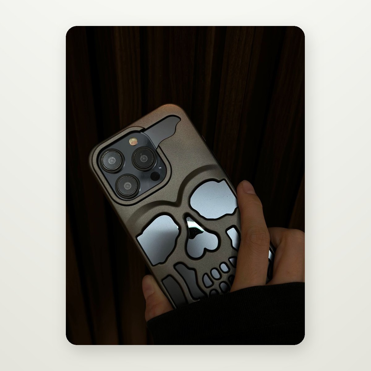 Skull Vent Matte Silicone Case for iPhone 17 Series